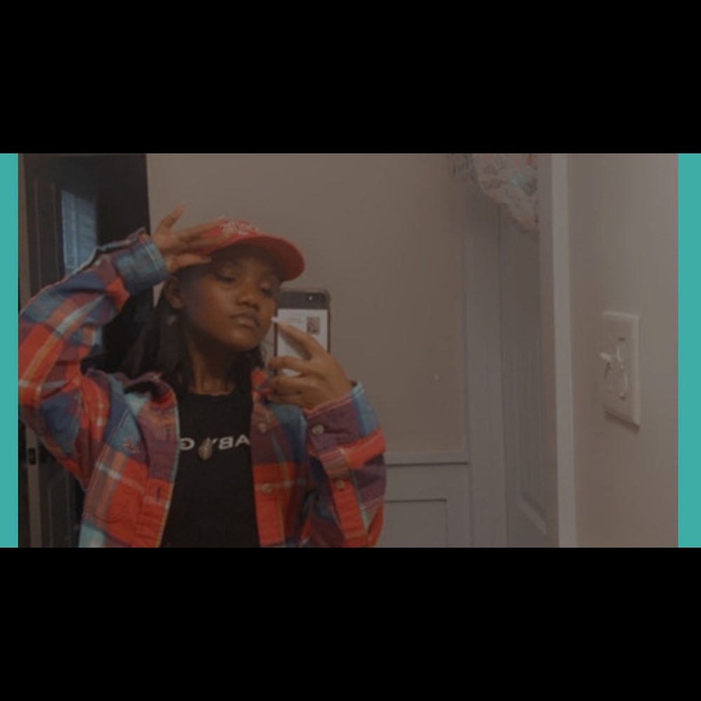 Meet your Posher, Tynaihja